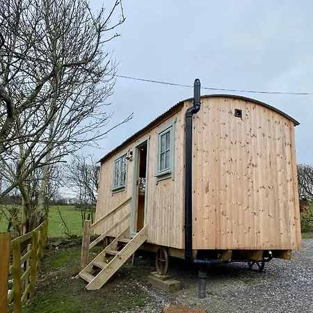 Lowgingerfield Shepherd Hut Richmond  Exterior photo